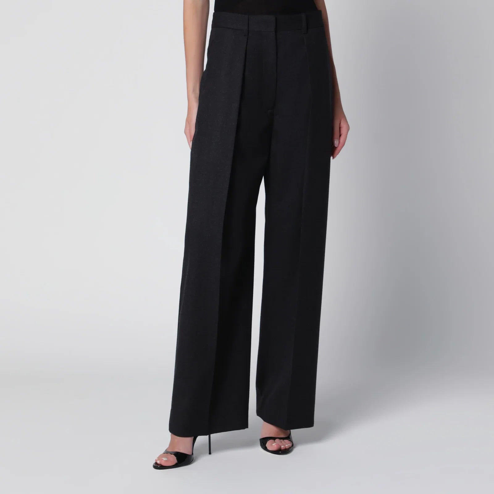 Victoria Beckham Cecilia Trousers in Dark Grey Mélange Wool