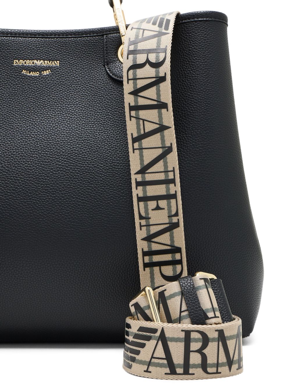 Emporio Armani Bags.. BLACK