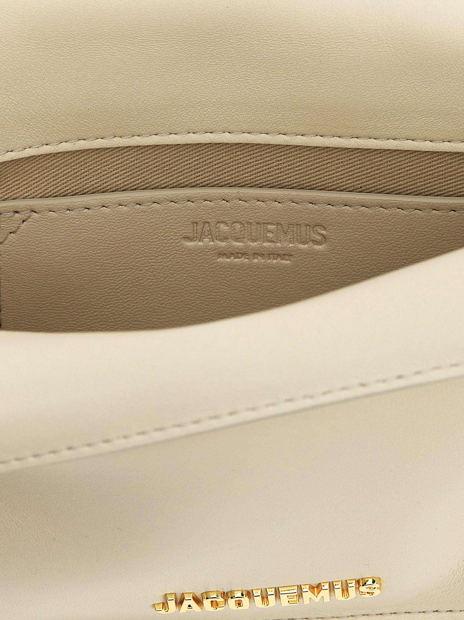 Jacquemus La Petite Pochette Rond Carré Clutch