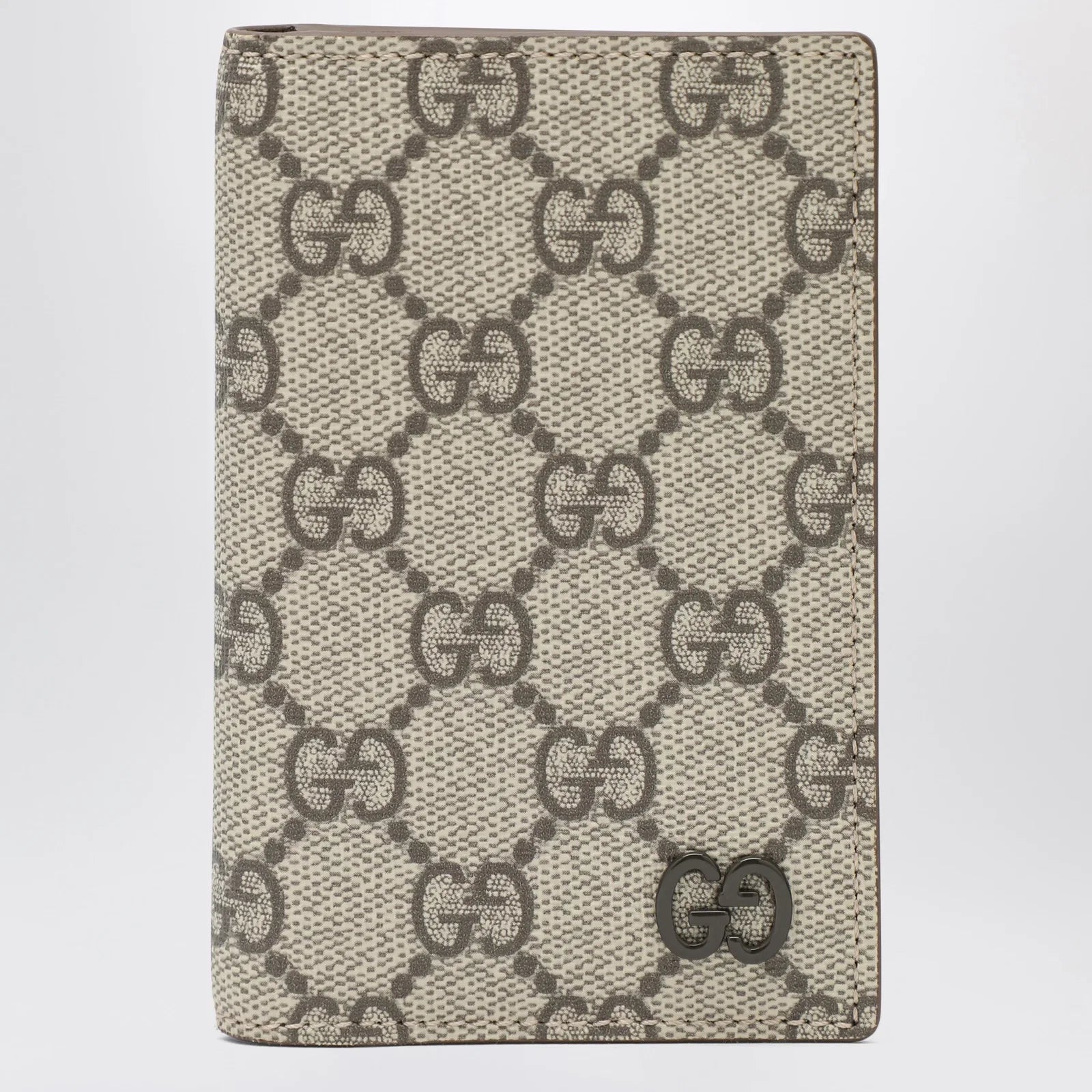 GUCCI GG Supreme fabric wallet in beige/ebony