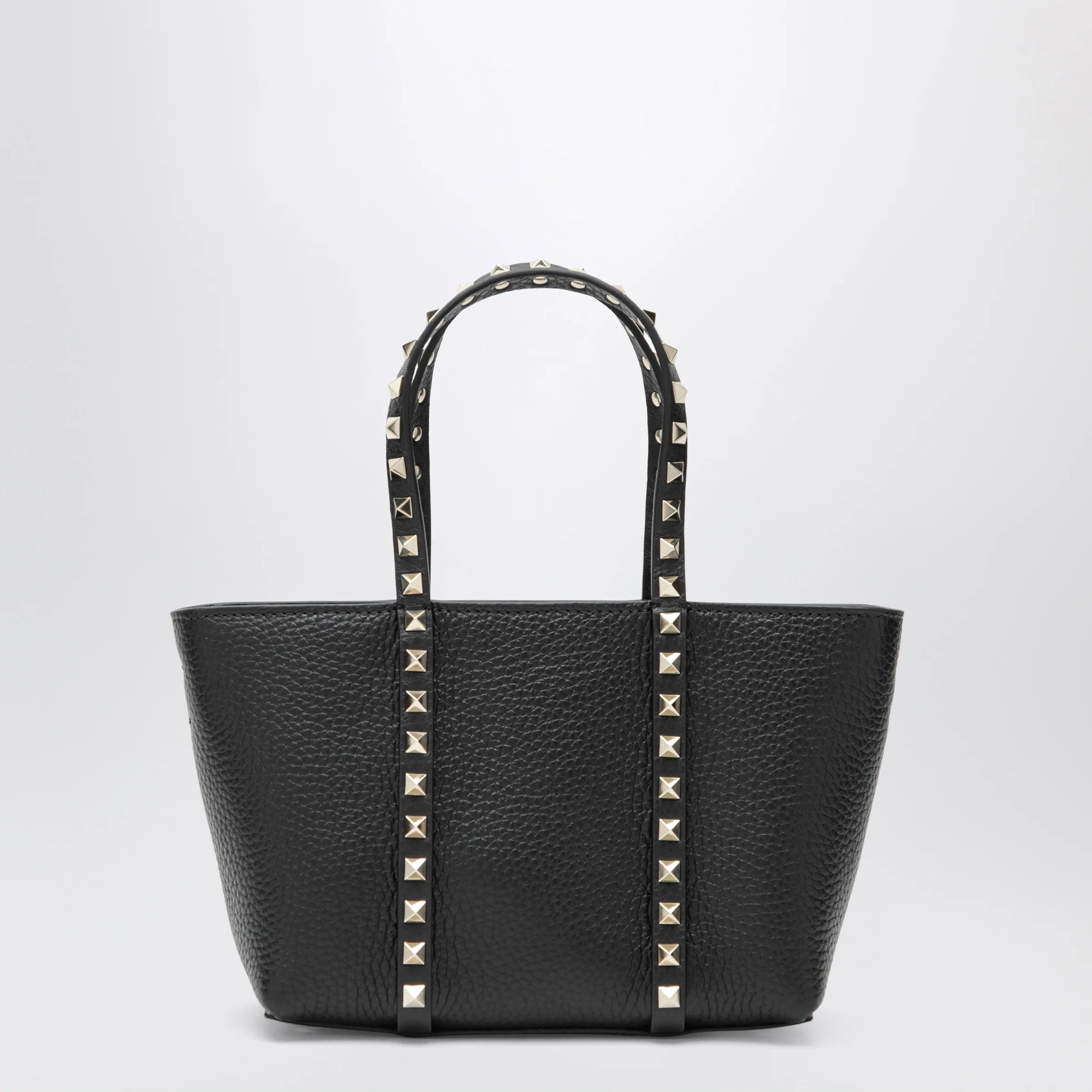 Valentino Garavani Black Rockstud bag in grained calfskin