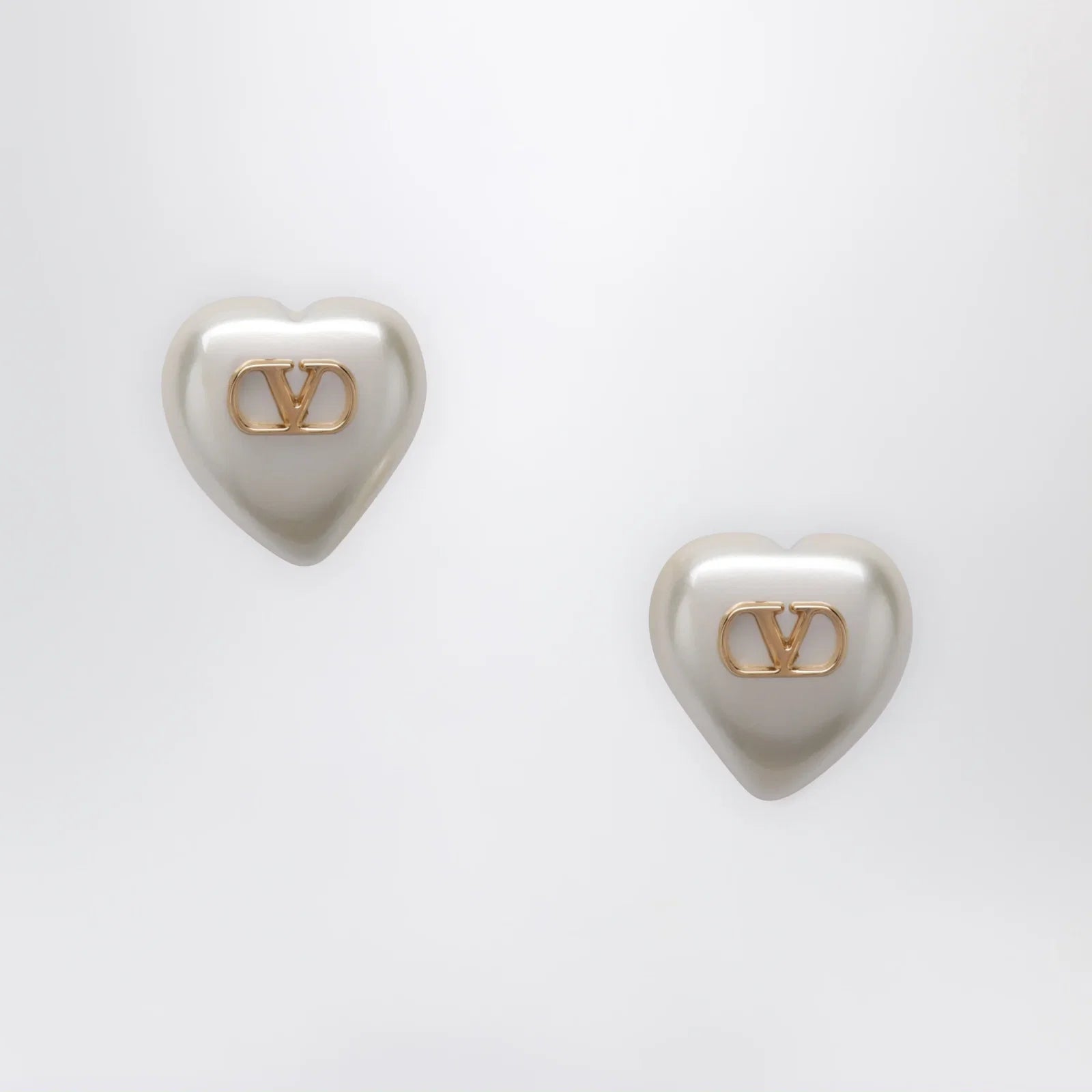 Valentino Garavani VLogo Signature Earrings in Pearl and Gold/Cream Metal
