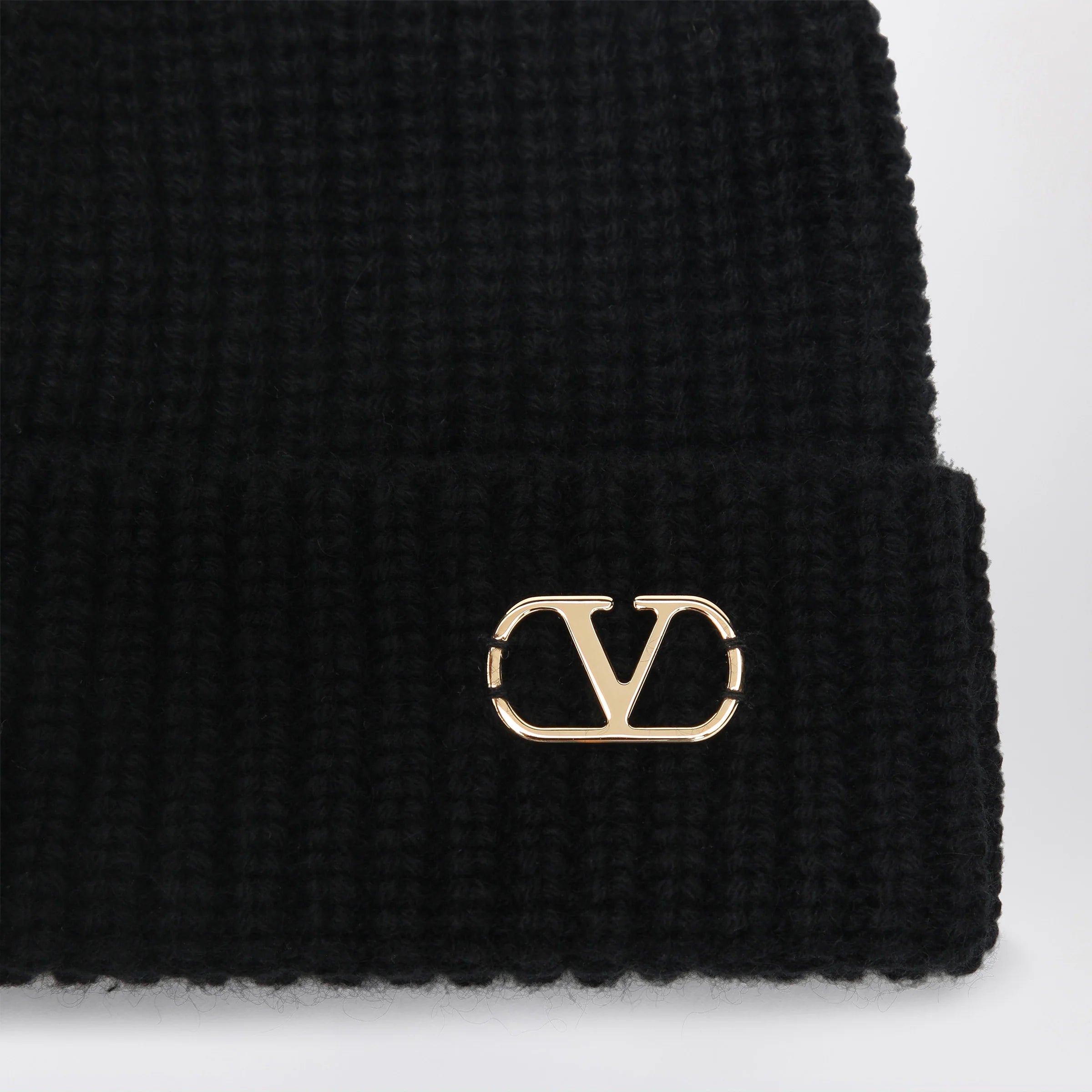 Valentino Garavani Black Vlogo Signature cashmere beanie