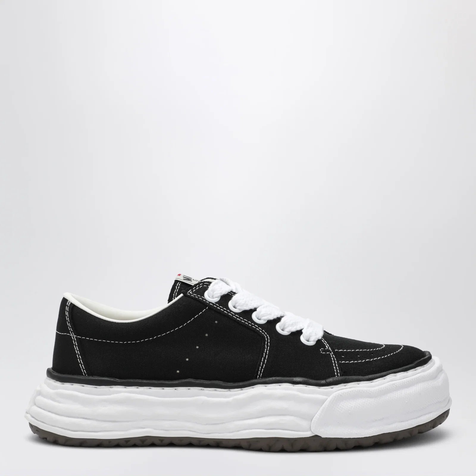 Maison MIHARA YASUHIRO Eric sneakers in black canvas