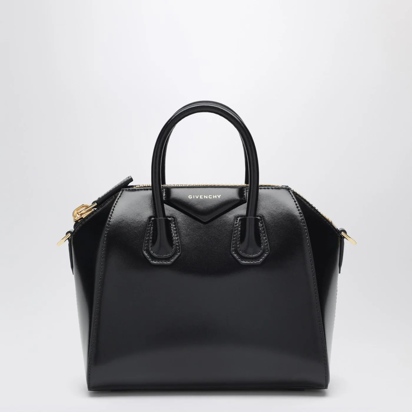Givenchy Antigona mini bag in black Box leather