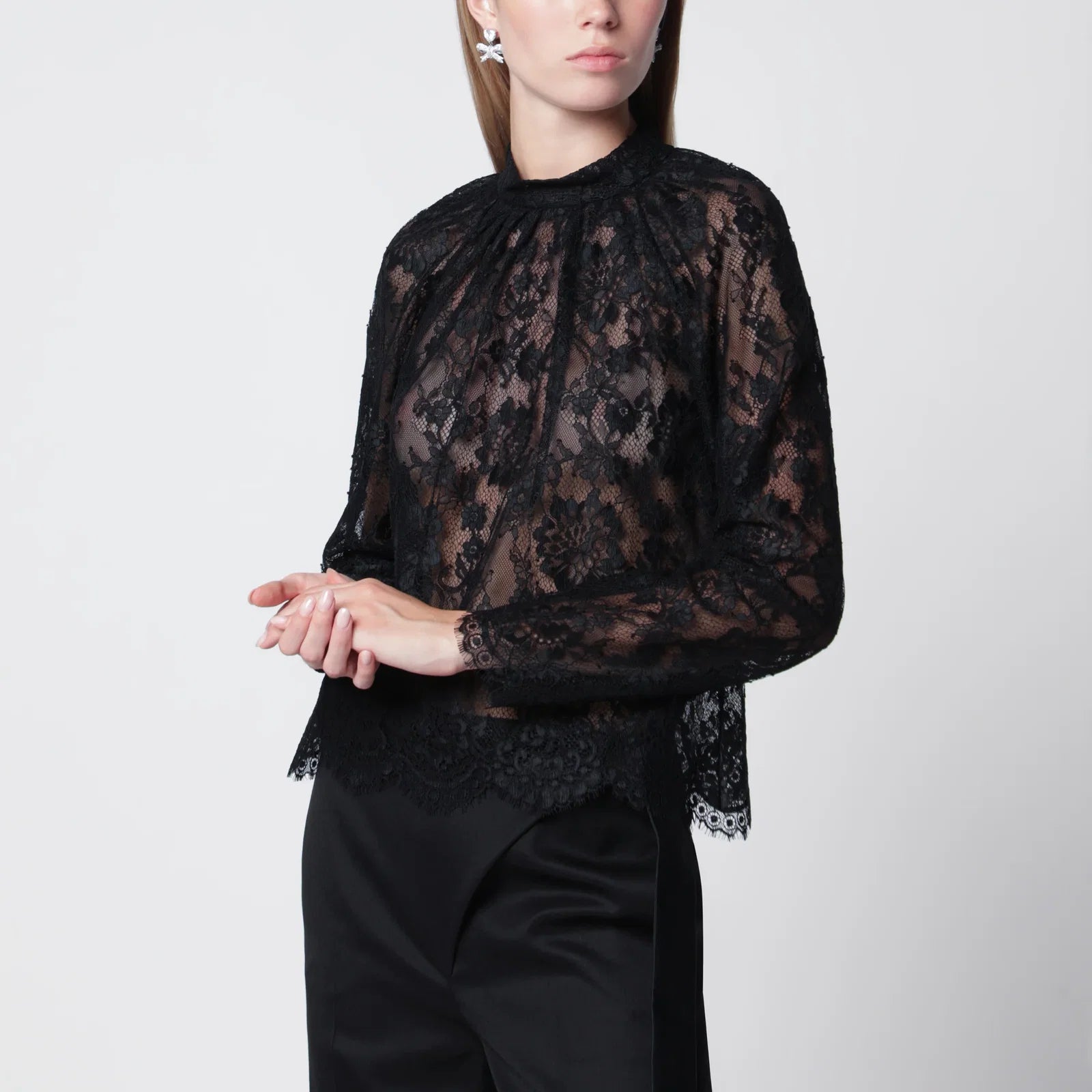 Self-Portrait SELF PORTRAIT High-neck lace blouse with long sleeves in black