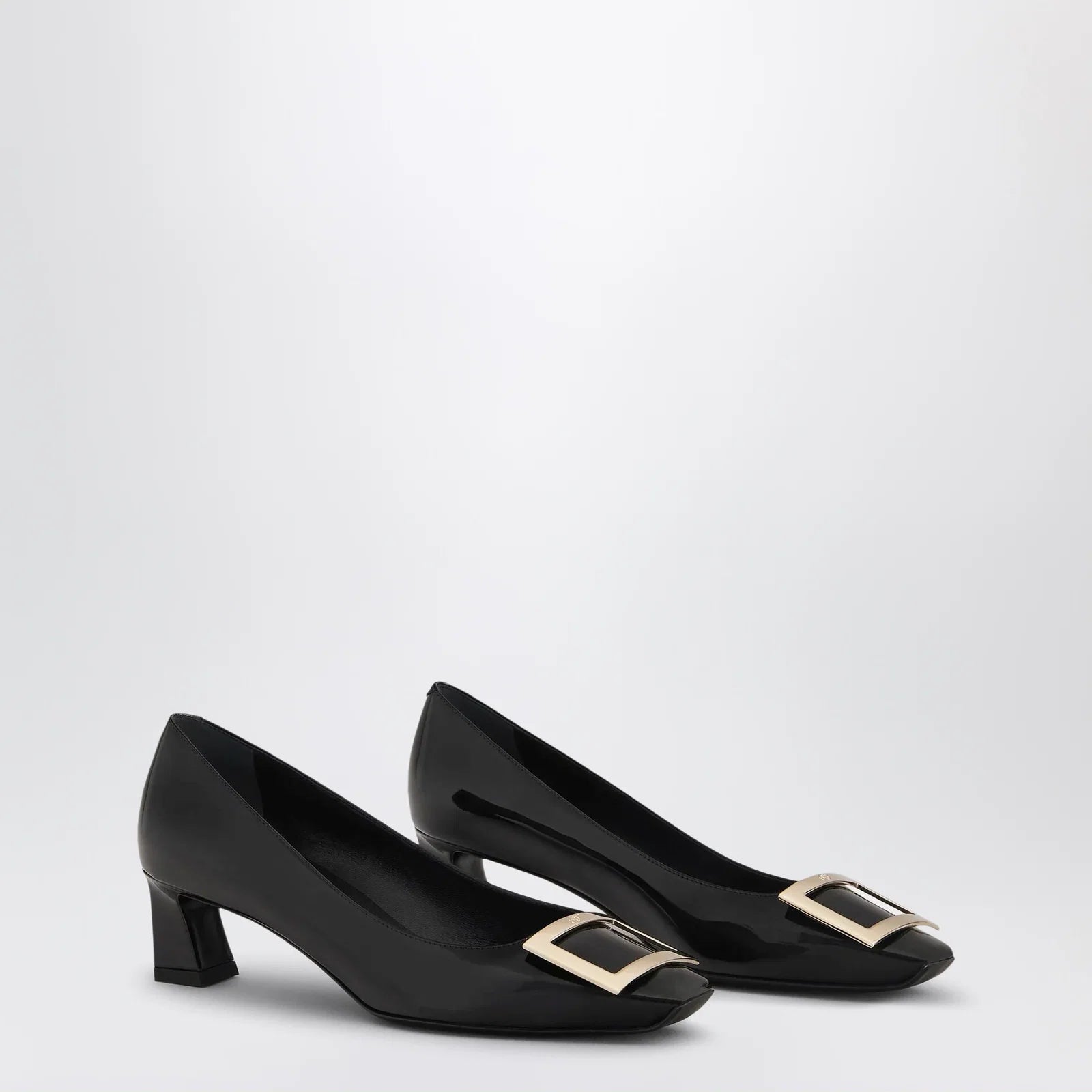 ROGER VIVIER Black patent leather Trompette pumps