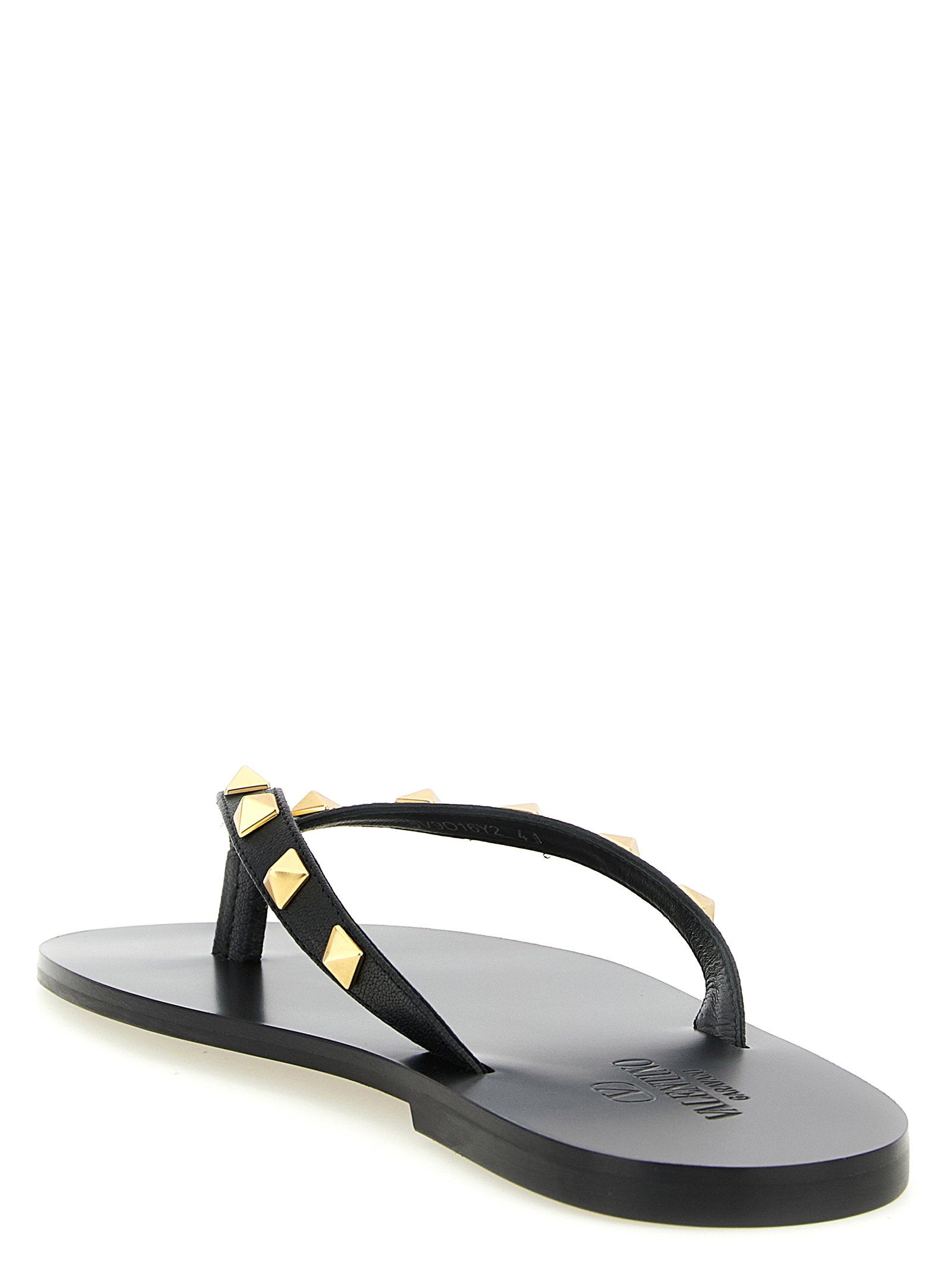 Valentino Garavani Thong Rockstud Sandals