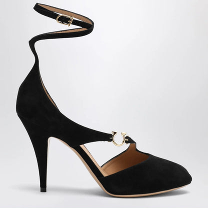 Ferragamo Décolleté with Gancini detail