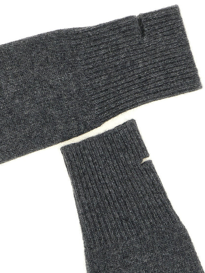 Nude Wool Sleeves