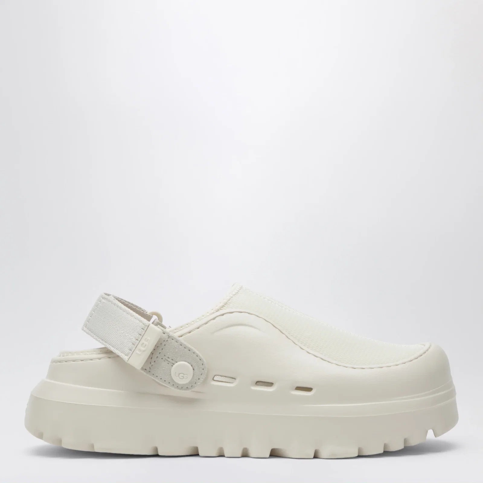 UGG Men's PeakMod mesh clogs in white
