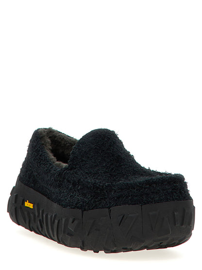 UGG Ascot Vibram Weap Tech Shoes
