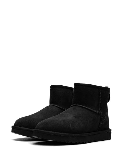 UGG Boots Black