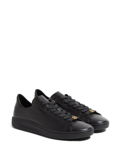 Valentino Garavani Sneakers Black