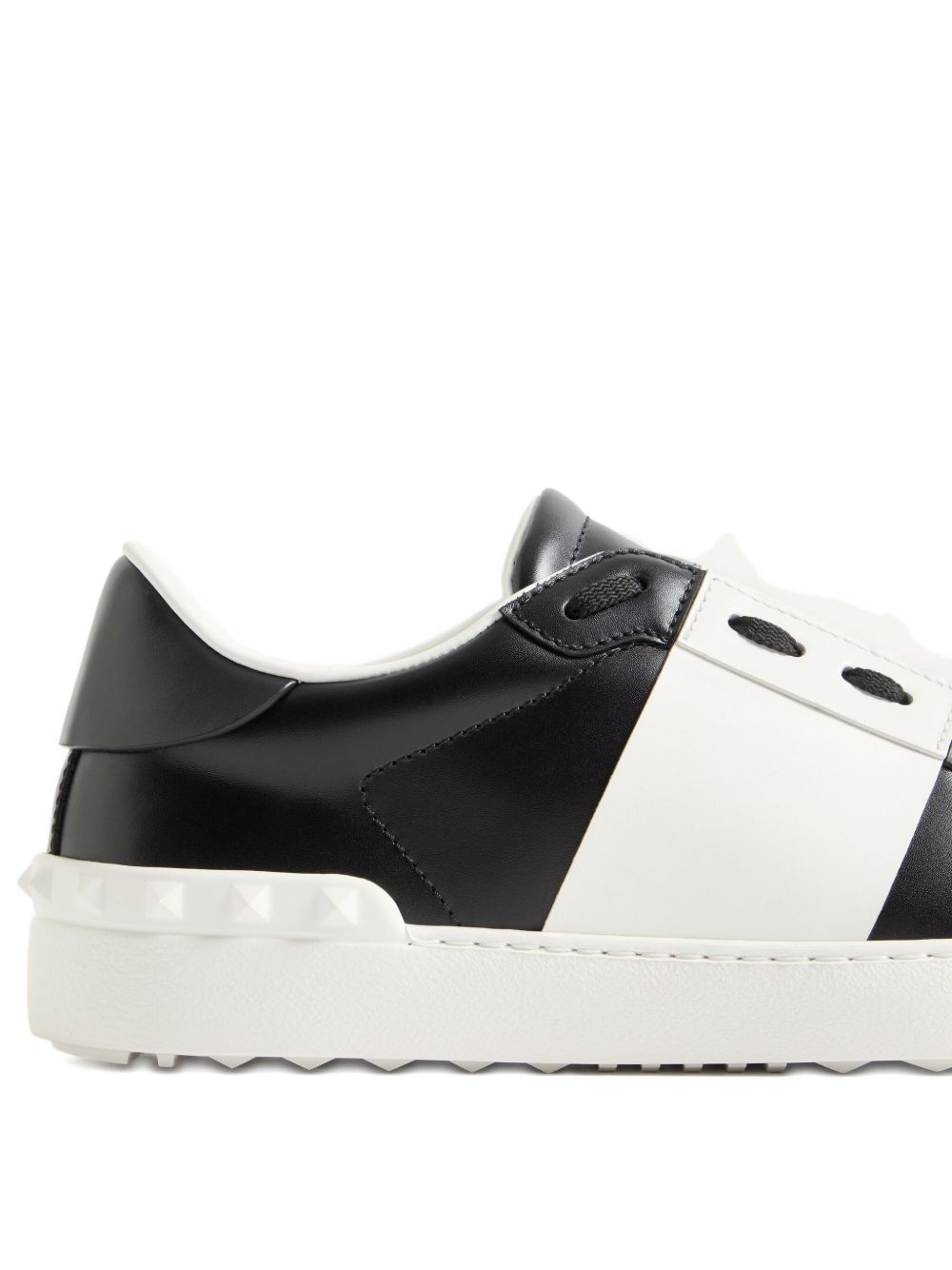 Valentino Garavani Sneakers Black