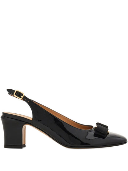 Ferragamo With Heel Black