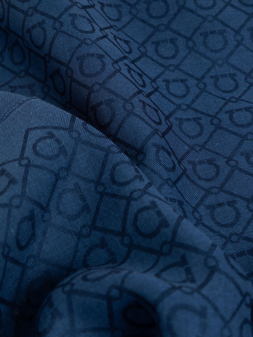 Ferragamo Scarfs NAVY