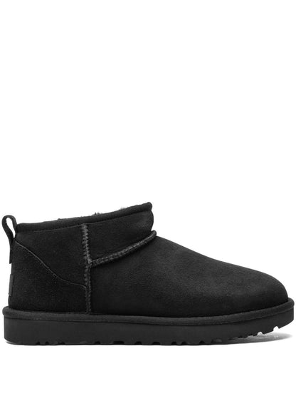 UGG Boots BLACK