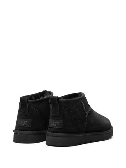 UGG Boots BLACK