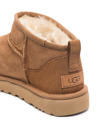 UGG Boots LUGGAGE