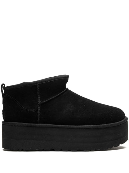 UGG Boots BLACK