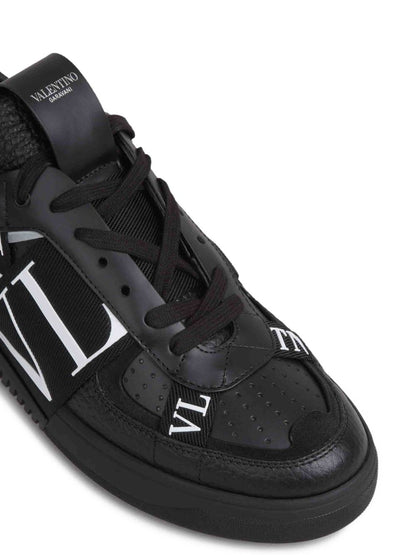 Valentino Garavani Sneakers BLACK