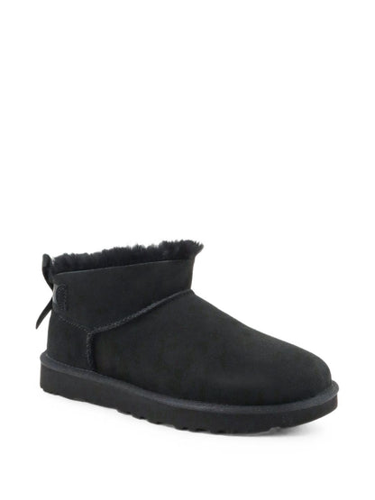 Ugg UIltra Mini Bailey Bow boots