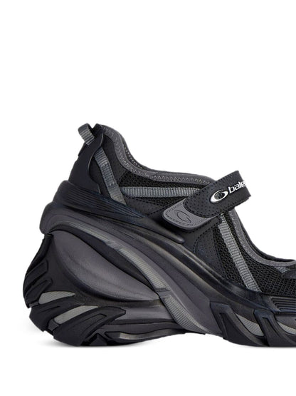 Balenciaga Sneakers BLACK