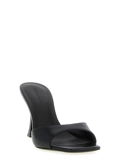Magda Butrym Estonia Mules