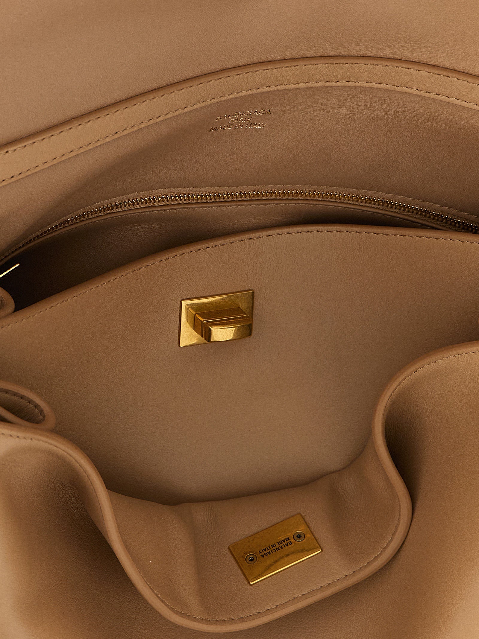 Balenciaga Rodeo Medium Handbag