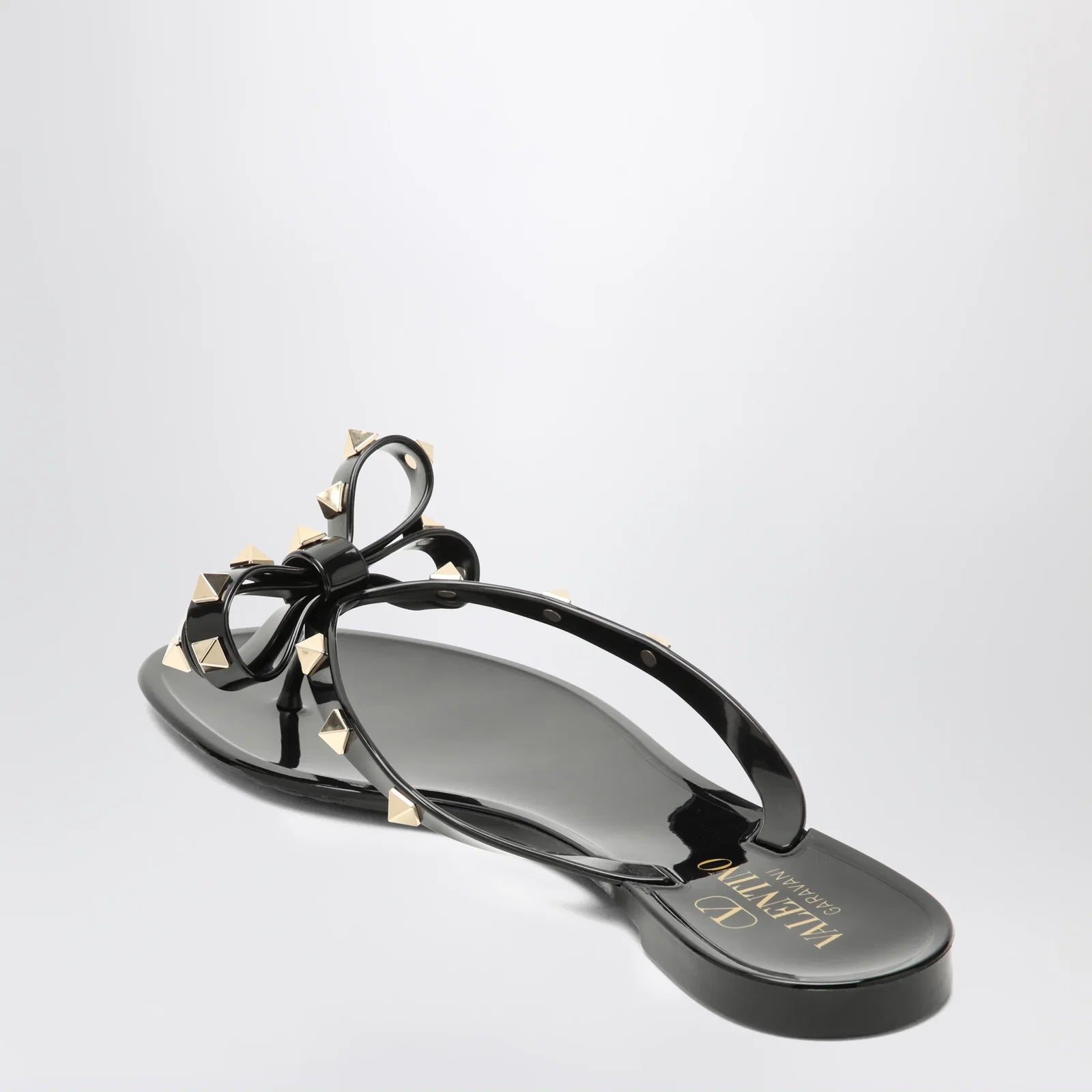 Valentino Garavani Black Rockstud Flat Sandals