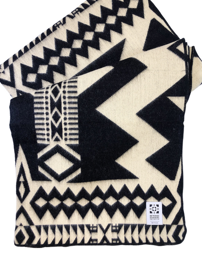 Awa Blanket - Natural / Black