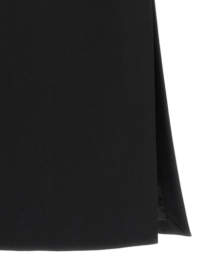 Fendi Skirt Of Sartorial Inspiration