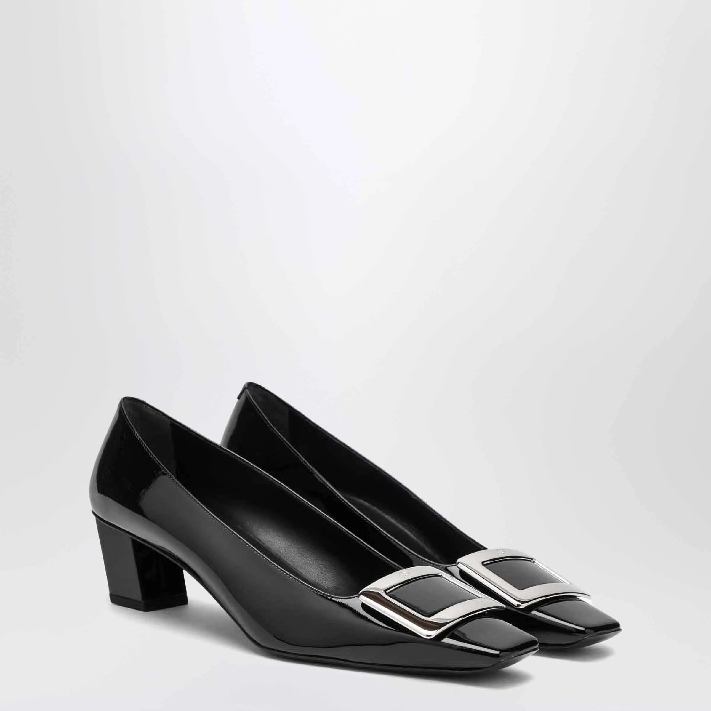ROGER VIVIER Belle Vivier patent leather black décolletés
