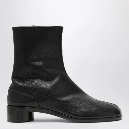 Maison Margiela Tabi leather ankle boots in black